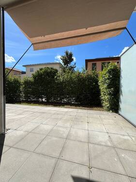 Terrasse mit Markise.JPG - 