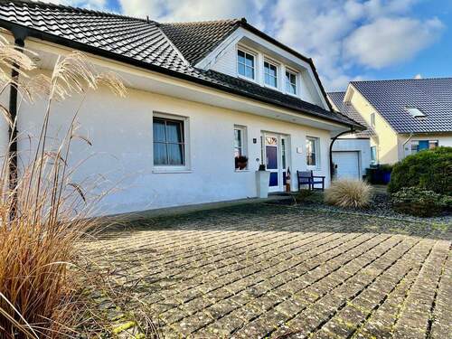 PKW Stellplatz - Bungalow mit 252,00 m&sup2; in Fürstenau zum Kaufen