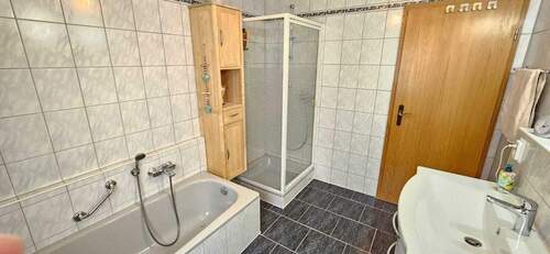 Badezimmer 1 - 