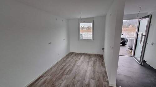 20260205_085223.jpg - 5 Zimmer Reihenhaus zur Miete in Pirna