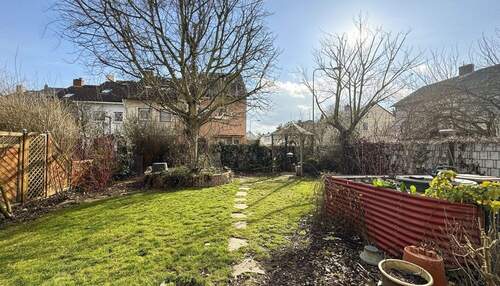 Garten Ansicht II - 5 Zimmer Reihenendhaus in Frankfurt am Main