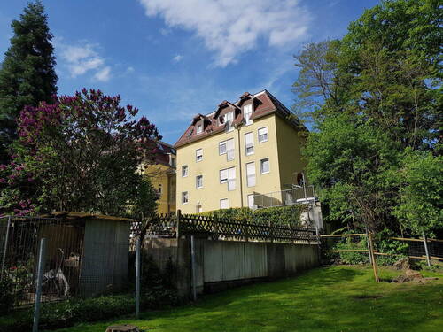 Bild 1 - Top-Mehrfamilienhaus in Kamenz - 8 Wohneinheiten, Einbauküchen & ausbaubares Souterrain