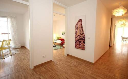 Flur - Musterwohnung - 