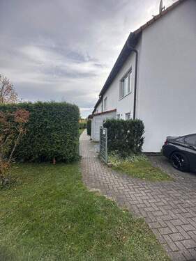 Bild 3 - 6 Zimmer Reihenmittelhaus in Ammerbuch-Entringen