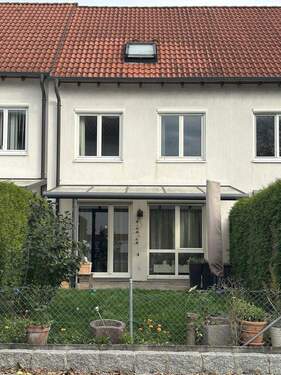 Terrasse und Garten - Reihenmittelhaus mit 136,00 m&sup2; in Ammerbuch-Entringen zum Kaufen