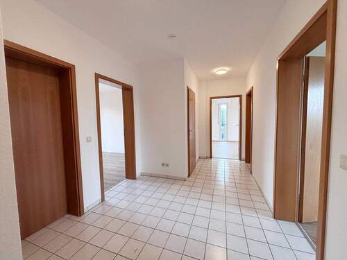 Diele - Etagenwohnung mit 85,00 m&sup2; in Leverkusen / Schlebusch zum Kaufen