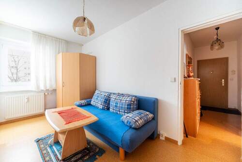 Schlafzimmer 2 - 3 Zimmer Etagenwohnung in Berlin