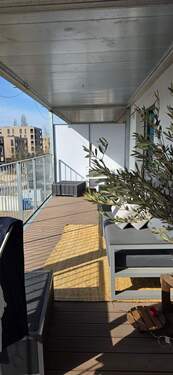 Überdachter Balkon Richtung Westen - 5 Zimmer Etagenwohnung zur Miete in Schweinfurt