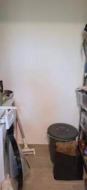 Abstellraum mit Waschmaschinenplatz - 