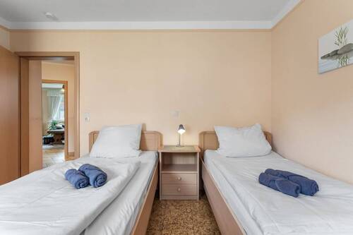 Schlafzimmer EG - 