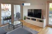 Wohnzimmer_Titelbild - Moderne 3-Zimmer Wohnung in Innenstadt Lage mit hochwertiger Ausstattung und Tiefgarage!