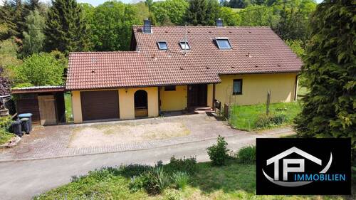 01 Hauptbild - Landleben pur - Mehrgenerationenhaus mit Bachlauf und großem Garten