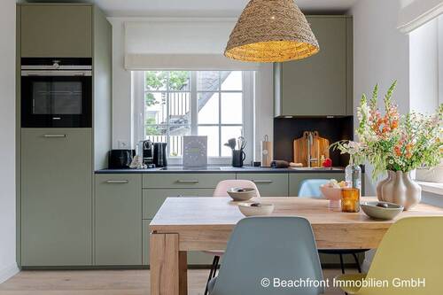Küchenansicht - 7 Zimmer Mehrfamilienhaus, Wohnhaus zum Kaufen in Sylt