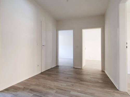 Flur - 3 Zimmer Etagenwohnung zur Miete in Werdohl