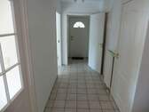 Erdgeschossflur - 3 Zimmer Doppelhaushälfte in Buxtehude