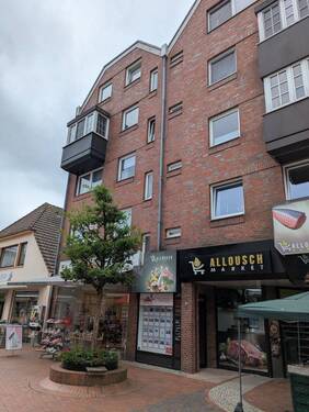Ansicht Peterstraße (5) - 2 ZKB-DG-Wohnung mit Fahrstuhl im Stadtzentrum Westerstede