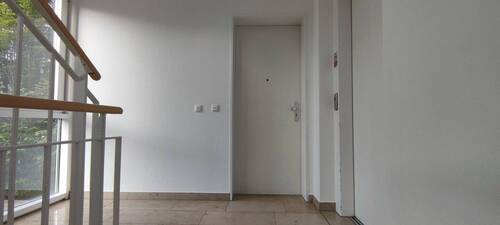 Eingang - 3 Zimmer Etagenwohnung zum Kaufen in München