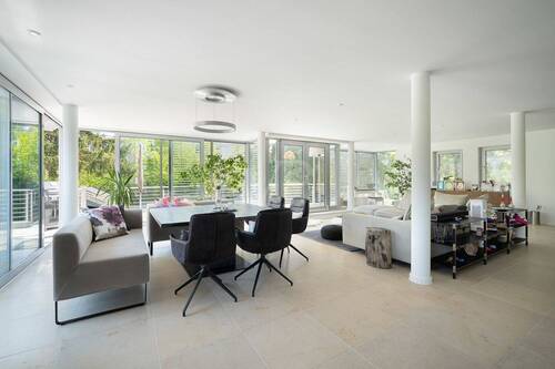 Wohnbereich - 7 Zimmer Einfamilienhaus zum Kaufen in München