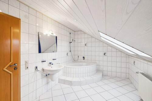 OG Badezimmer - 