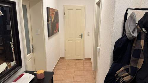 Wohnungsflur (2).JPG - 2 Zimmer Terrassenwohnung zur Miete in Hamburg