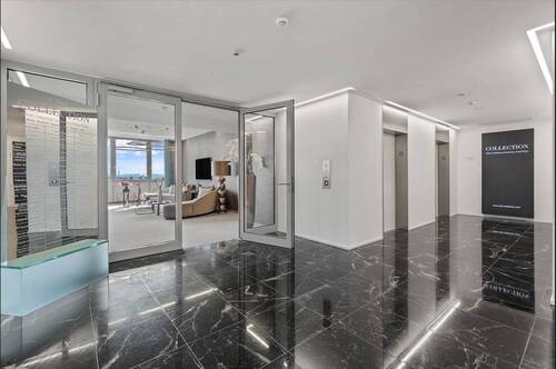 Eingangsbereich 14. Etage - 