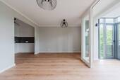 Wohnzimmer - 2 Zimmer Etagenwohnung zum Kaufen in Berlin