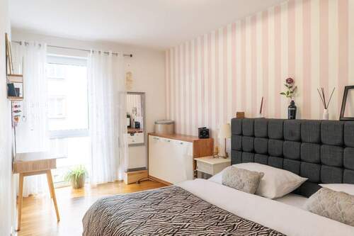 Schlafzimmer - Etagenwohnung mit 87,90 m² in Dresden zum Kaufen