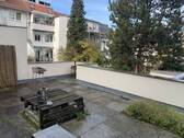 großzügige Dachterrasse im ruhigen Innenhof - 3 Zimmer Etagenwohnung in Ravensburg