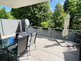 Das Sommer-Wohnzimmer - Modernes Wohnen mit Blick ins Grüne! 3-Zimmer-Eigentumswohnung in Pforzheim-SonnenbergRodplatte