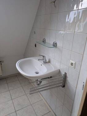 Badezimmer 1. OG - 