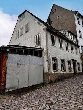 Straßenansicht - 9 Zimmer Reihenendhaus zum Kaufen in Hainichen