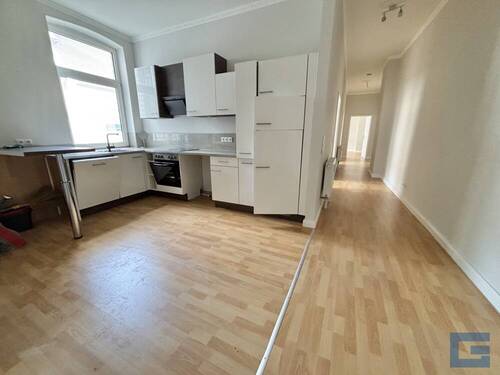 Wohn- und Essbereich mit offener Küche - 4 Zimmer Etagenwohnung zur Miete in Kiel / Altstadt