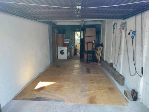 Garage - 