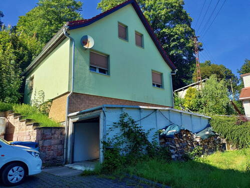 Haus - Schmuckes Haus in bester Lage von SchönbrunnThüringer Wald
