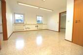 Büro Empfang - 4 Zimmer Büro zur Miete in Kassel