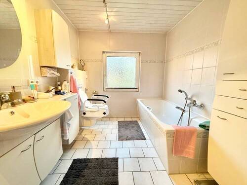 Badezimmer Whg EG - 