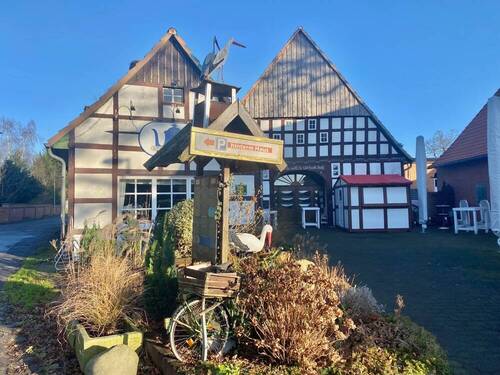 Ansicht Café + Wohnhaus - 