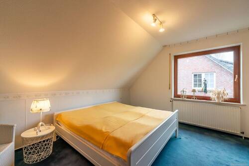Schlafzimmer Dachgeschoss - 