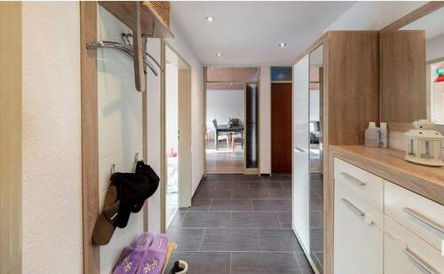 IMG397.jpg - 4 Zimmer Etagenwohnung zur Miete in Friedrichshafen