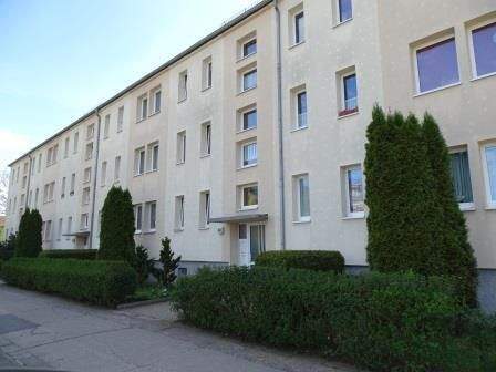 Außenansicht - 2 Zimmer Etagenwohnung zur Miete in Erfurt