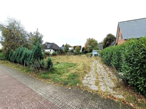 Grundstück von vorne - Baugrundstück in Harrislee - attraktive Lage für Ihr Bauprojekt!
