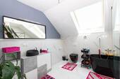 7.1 Badezimmer OG - 4 Zimmer Einfamilienhaus zum Kaufen in Castrop-Rauxel