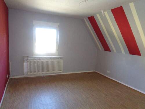 Ein Zimmer im DG - 