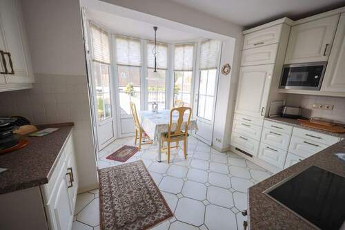 317a8e93-9f1b-4b1e-b273-0e2ac50a328c - 