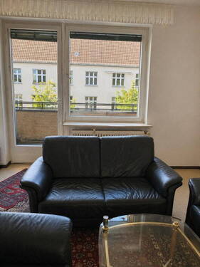 Wohnzimmer - 3 Zimmer Etagenwohnung in Berlin