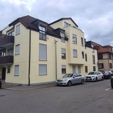 Bild 2 - 2 Zimmer Etagenwohnung zur Miete in Reutlingen