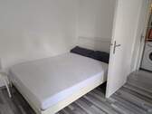 Bett.jpg - Etagenwohnung mit 32,40 m² in Berlin zum Kaufen