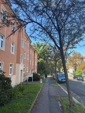 Straßenzug - 3 Zimmerwohnung mit Balkon in Dresden Coschütz