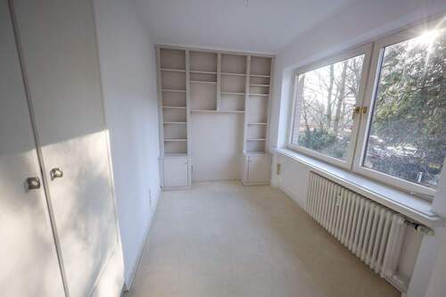 abd2ce38-6660-42c7-8562-bdac3366a2d9 - 