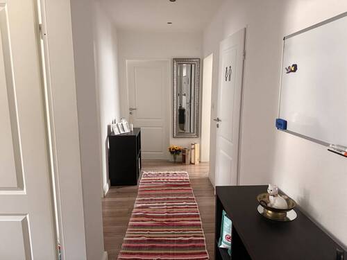 Flur - Etagenwohnung mit 67,00 m&sup2; in Bremen zum Kaufen